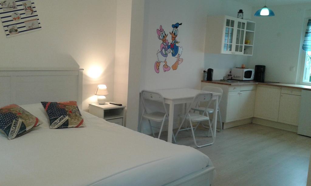 Gîtes Poirier Bazin Montry Zimmer foto